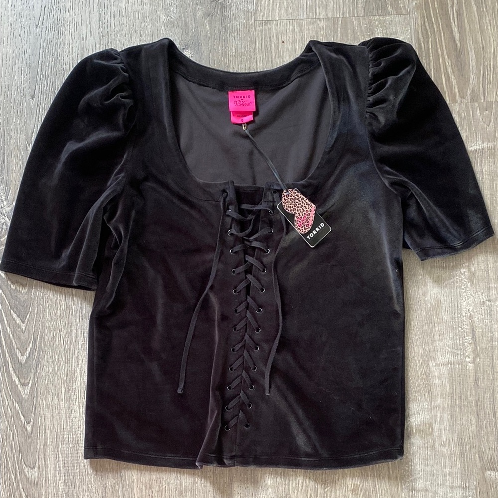 Torrid Betsey Johnson Black Velvet Puff Sleeve Tie Front Corset Top